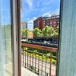 Big Apartment With Free Parking