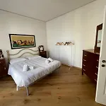 Big Apartment With Free Parking