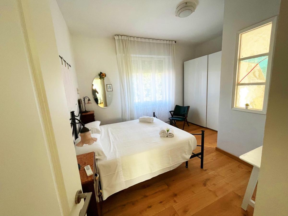 Big With Free Parking * Florencia